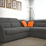 Apartmaji Pippi Apartment *
