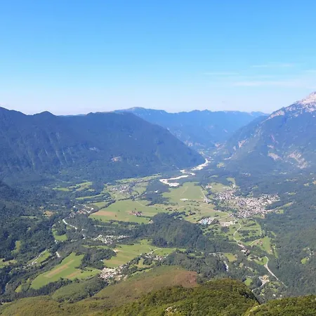 Apartmaji Pippi Апартаменты Бовец